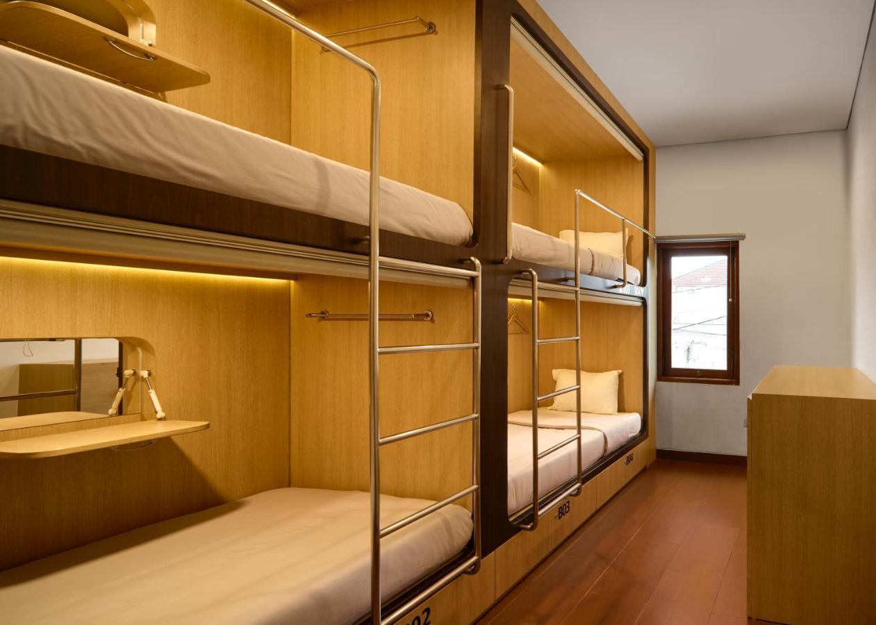 Хостел Kamala House Tugu Екстер'єр фото